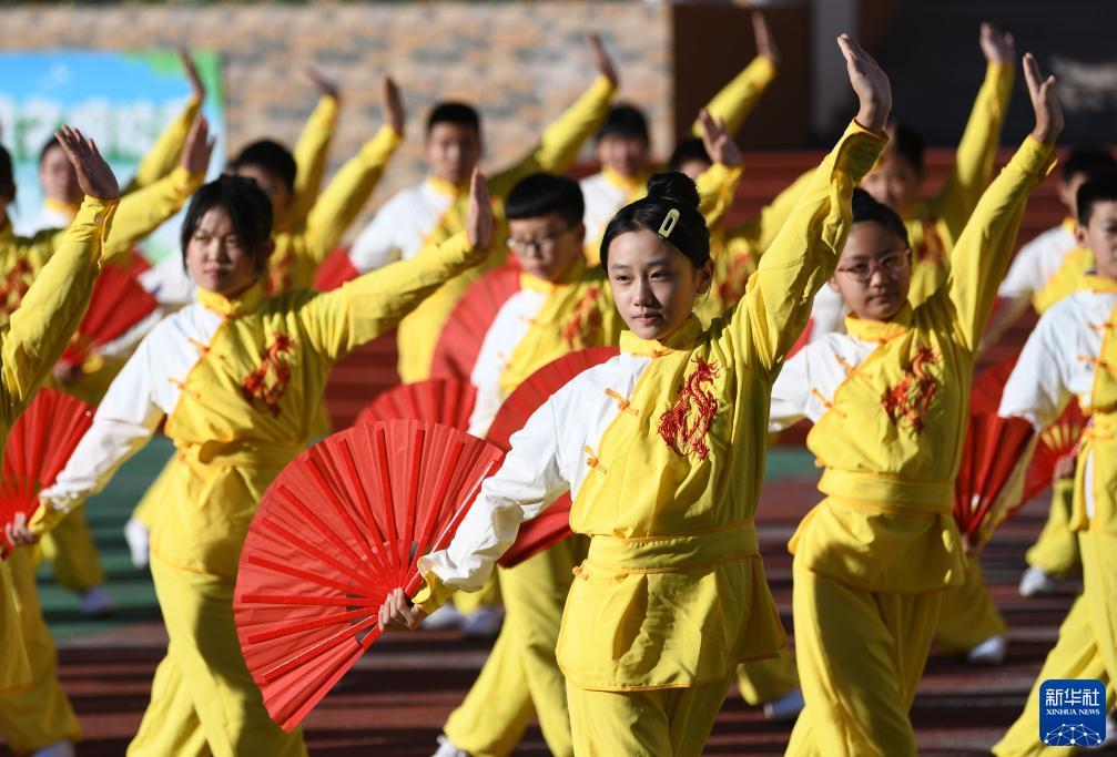 众乐游棋牌吧